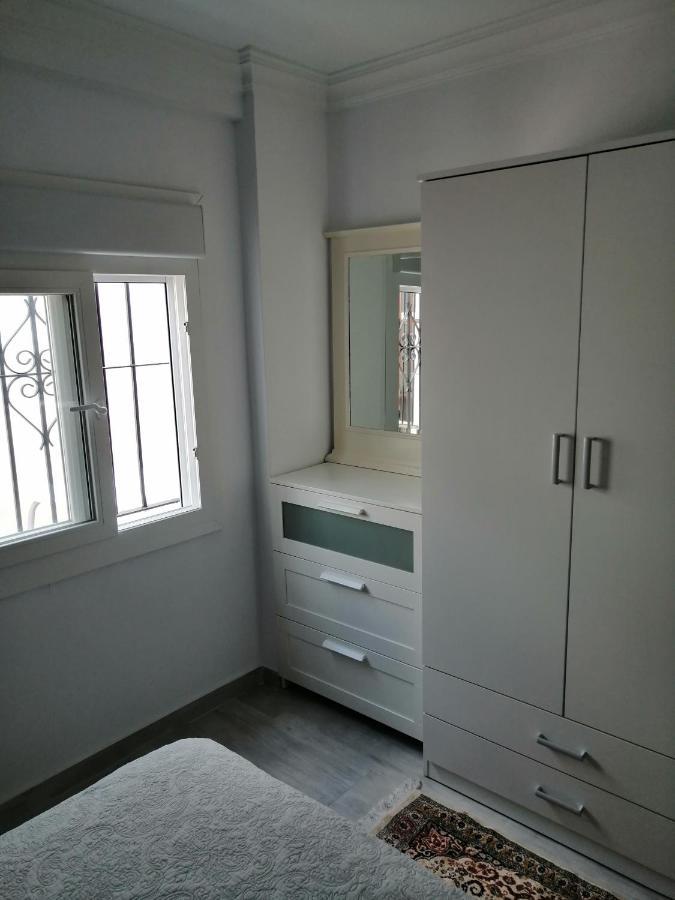 Апартаменти Hormaza Chiclana Чиклана-де-ла-Фронтера Екстер'єр фото