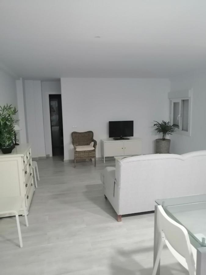Апартаменти Hormaza Chiclana Чиклана-де-ла-Фронтера Екстер'єр фото